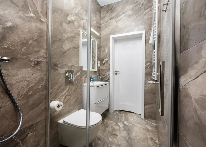 W Rytmie Nowej Pragi Chic By Bookinghost Warszawa