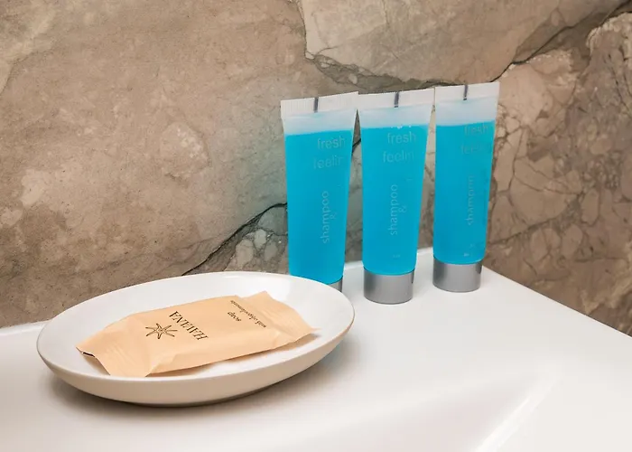 W Rytmie Nowej Pragi Chic By Bookinghost *