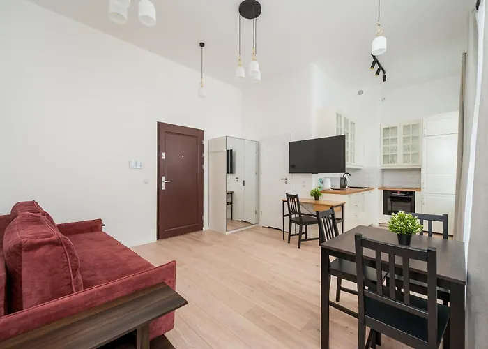 W Rytmie Nowej Pragi Chic By Bookinghost Varšava