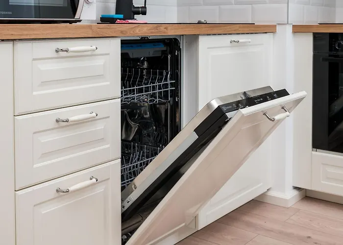 W Rytmie Nowej Pragi Chic By Bookinghost *